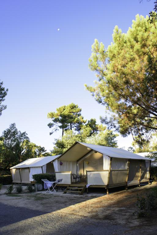 Village Vacances Chateau De Treambert Mesquer Buitenkant foto